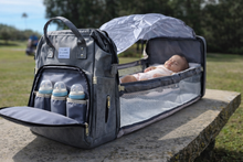 Cargar imagen en el visor de la galería, Mochila Cambiador Bebés Multifunción
